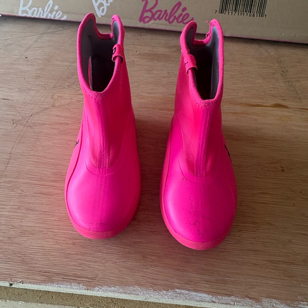 Nike Kids Hot Pink Slip-On Rain Boots